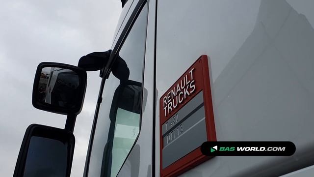 70188104 Renault T смотреть онлайн