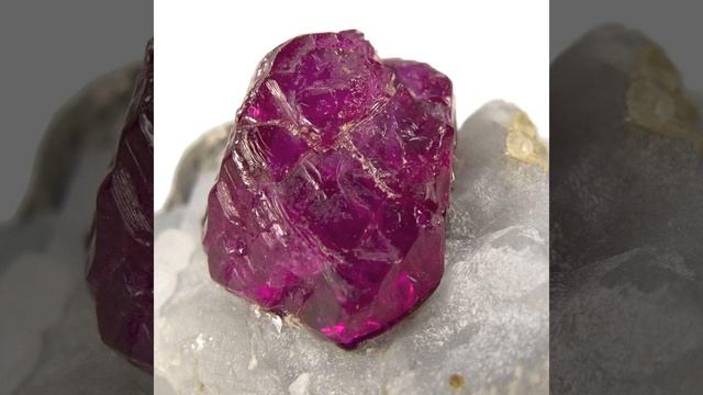 # рубин и его свойства #