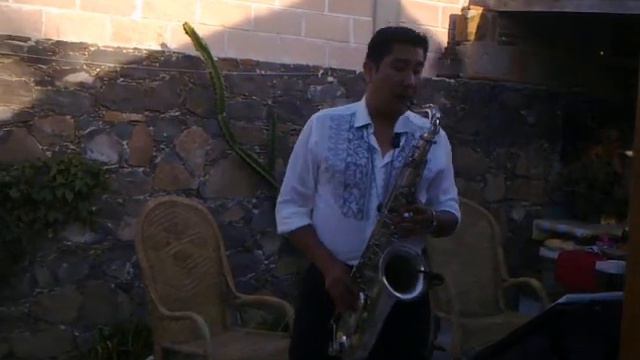 Antonio Hernandez Saxofonista смотреть онлайн
