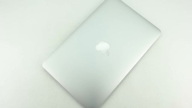 11" MacBook Air Unboxing! (2015) смотреть онлайн