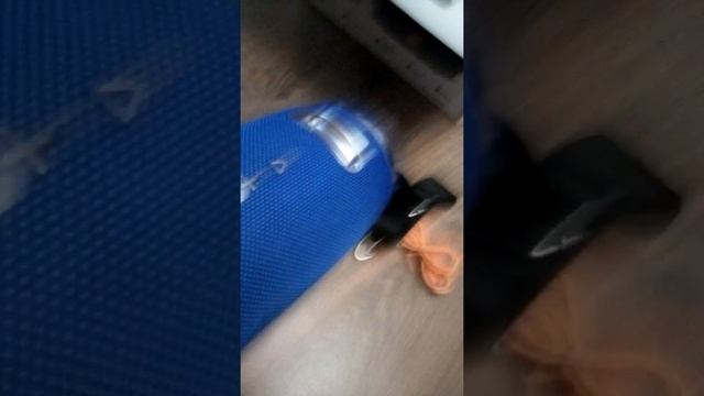 Новая колонка JBL XTREME2 распоковка смотреть онлайн