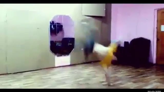 Брейк Данс смотреть онлайн