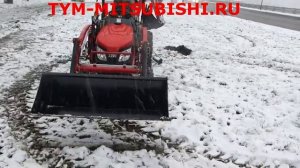 Мини трактор TYM TS23 с экскаватором и фронтальным ковшом.