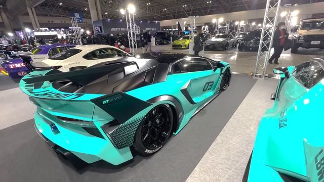 World’s Most Controversial Ferrari SHUTS DOWN Tokyo Auto Salon: Liberty Walk F40 смотреть онлайн