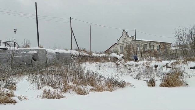 Поселок Черноусово Свердловской области. Свято-Троицкая церковь. Столетняя льнопрядильная фабрика смотреть онлайн
