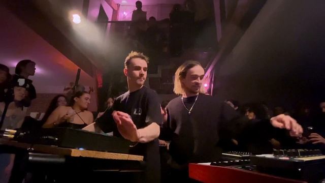 Jersey - The World I'm Searching For (Live Session) смотреть онлайн