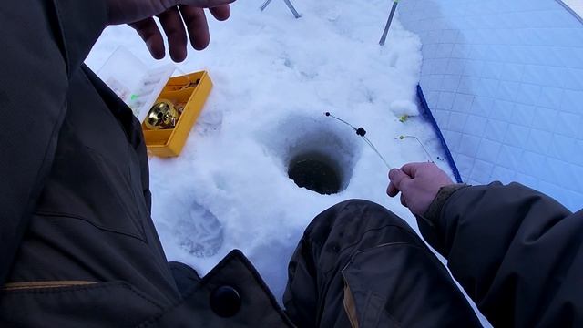 ОТПРАВИЛИСЬ НА СНЕГОХОДЕ БУРАН ВСЕЙ СЕМЬЁЙ НА РЫБАЛКУ С НОВОЙ ПАЛАТКОЙ MirCamping Mir 2023 смотреть онлайн