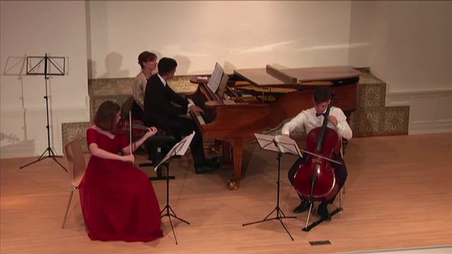 C  Saent Saens Trio Op  18 In F Dur