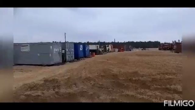 Вахтовый посёлок летом Странник Северный смотреть онлайн