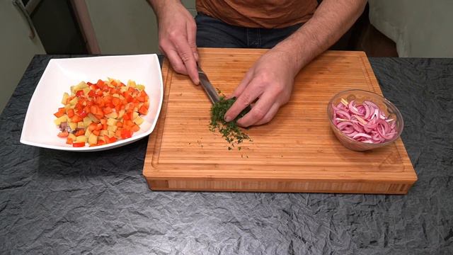 Cеледка по другому (по новому) смотреть онлайн