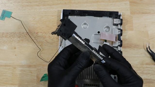 Tearing Down & Cleaning The Nintendo Wii