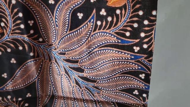 Batik print cotton fabric black brown ukel leaves pattern смотреть онлайн