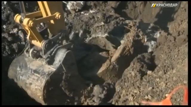 В Краснодаре перешли на круглосуточный режим ремонта ул. Тургенева смотреть онлайн