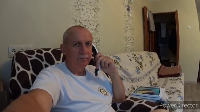 Живое общение заменила телефонная трубка. Звонок маме. Vlog.Брест смотреть онлайн