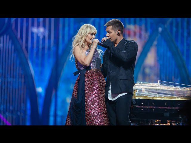 Валерия & Стас Пьеха - Ты грустишь (Юбилейный вечер Виктора Дробыша, "Россия 1") смотреть онлайн