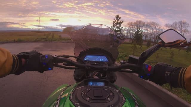 Bajaj Dominar 400 после 30 000 км пробега смотреть онлайн