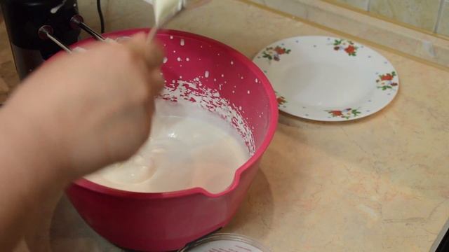 СЛИВОЧНЫЙ КРЕМ С СЫРОМ МАСКАРПОНЕ смотреть онлайн