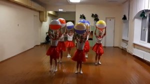 Детский танец "Детство-это я и ты"