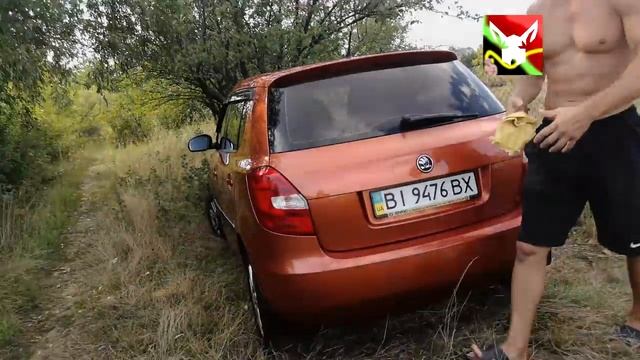 Как помыть МАШИНУ своими руками ,подробный обзор, моем КРАСИВО! на природе, ВЕСЬ ЦИКЛ МОЙКИ! смотреть онлайн