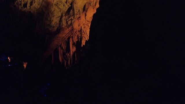 Постойнская пещера, Словения -одно из чудес света 4К смотреть онлайн