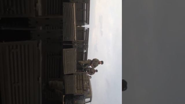 Братишка танцует Калмыцкий танец в Армии) смотреть онлайн