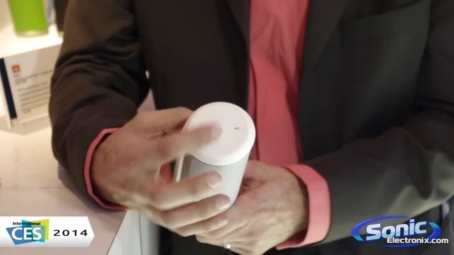 JBL Flip2 Portable Bluetooth Speaker | CES 2014 смотреть онлайн