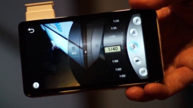 AT&T's Samsung Galaxy Camera hands on смотреть онлайн