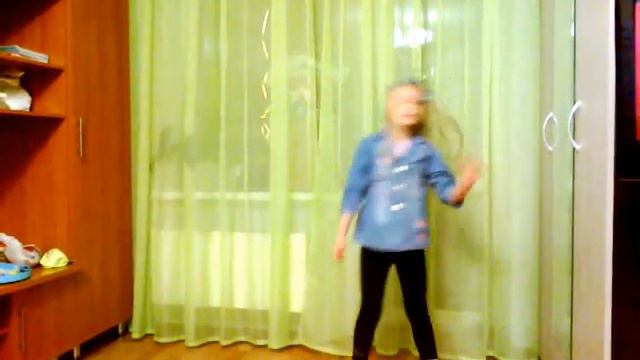 ВИКИ танцует импровизации! смотреть онлайн