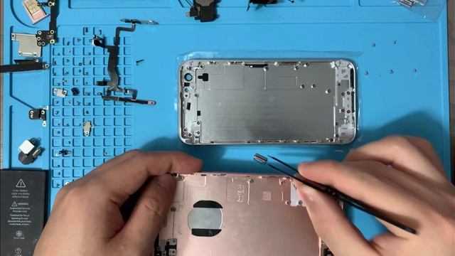 Turn 6s into an iPhone 8 housing | Restoration for an Destroyed iPhone 6s смотреть онлайн