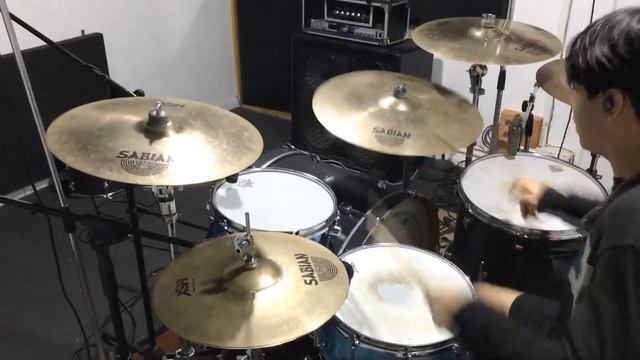 Body Bag - Machine Gun Kelly | Guitar and Drum Cover смотреть онлайн