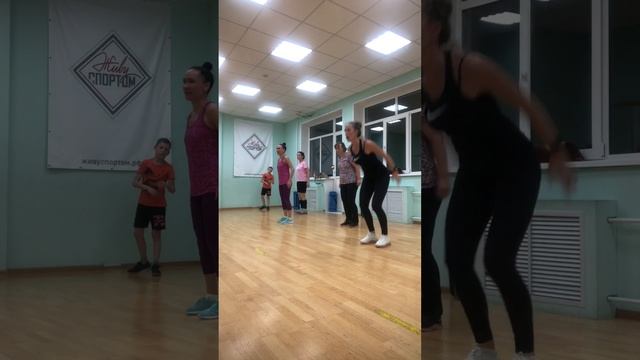 Тренировка на все тело с собственным весом! смотреть онлайн