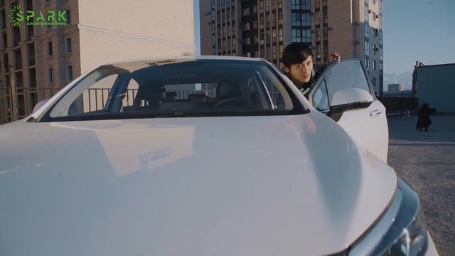 Обзор на электромобиль BAIC EU5 смотреть онлайн