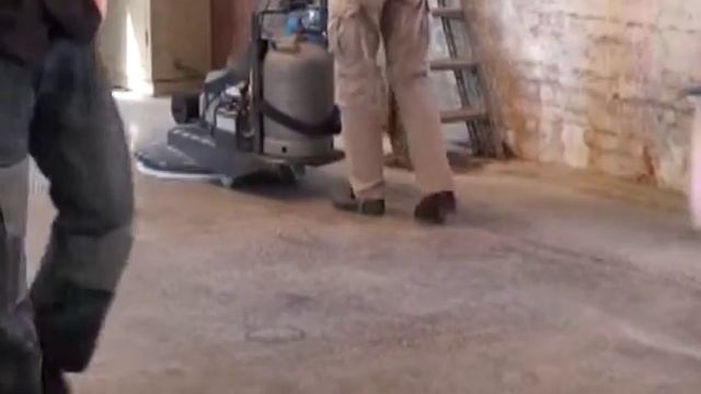 Устройство глянцевого пола с помощью C2 Hard смотреть онлайн