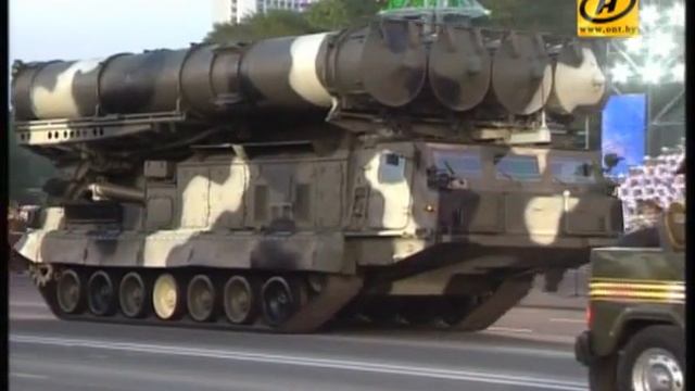 День Независимости. Военный парад и театрализованное шествие смотреть онлайн
