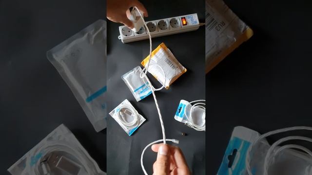 Распаковка магнитный кабель со светодиодной подсветкой для зарядки телефона. смотреть онлайн