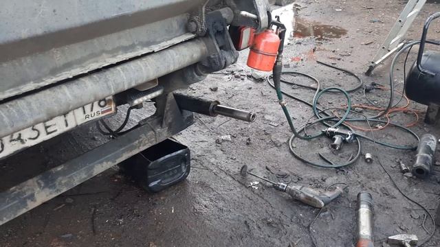 Ремонт гидроборта ZEPRO на hyundai hd 72 смотреть онлайн