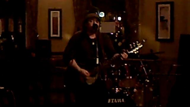 Музыка в пабе январь 2011 смотреть онлайн