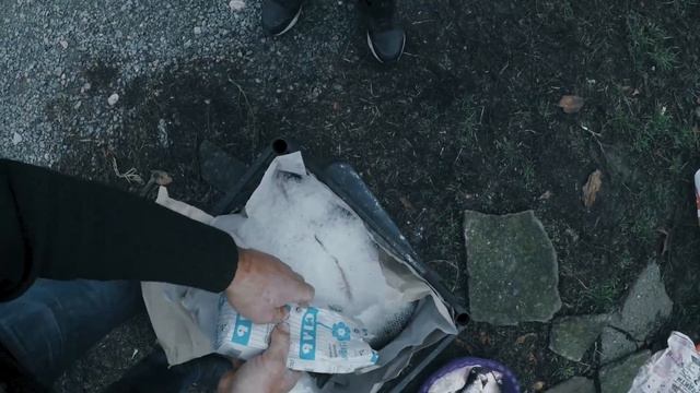 Как засолить рыбу сухим посолом! Таранька в массы! смотреть онлайн