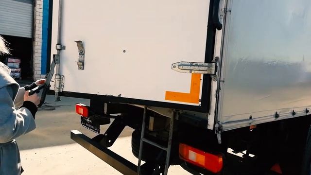 Видео обзор на Бортовой грузовой фургон Газон Next 3010GD смотреть онлайн