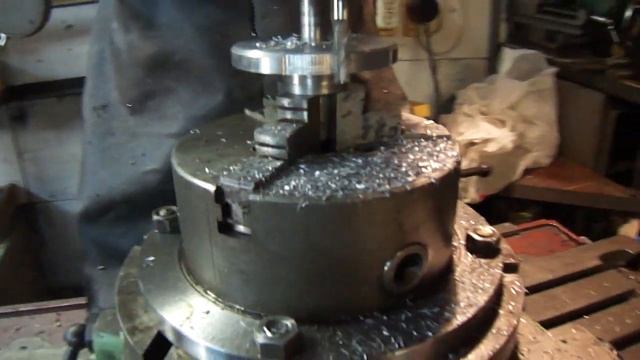 приспособление для заточки сверл ч4