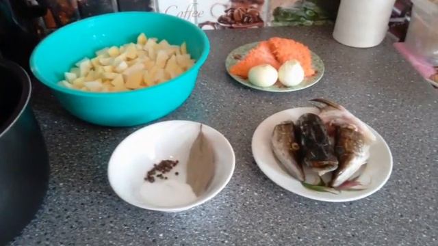 Готовлю уху/Деревенские будни/ смотреть онлайн