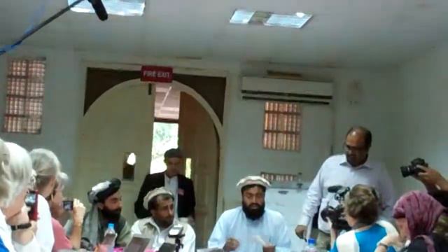 Noor Behram speaks with Shahzad Akbar translating смотреть онлайн
