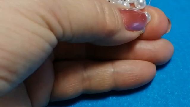 МК Браслет из жемчуга своими руками. Украшение из бисера. смотреть онлайн