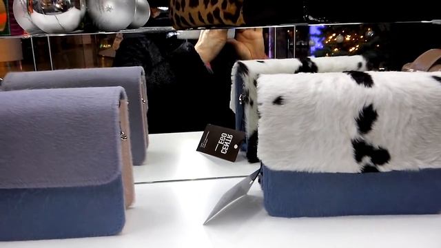 ОДЕЖДА УКРАИНСКИХ ДИЗАЙНЕРОВ) КИЕВ) DM 20 смотреть онлайн