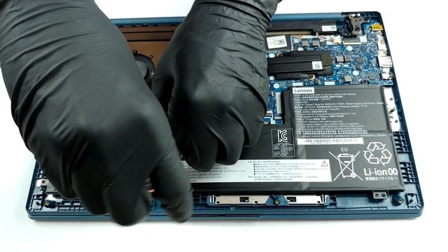 ?️ Lenovo Ideapad 5 (15) - disassembly and upgrade options смотреть онлайн