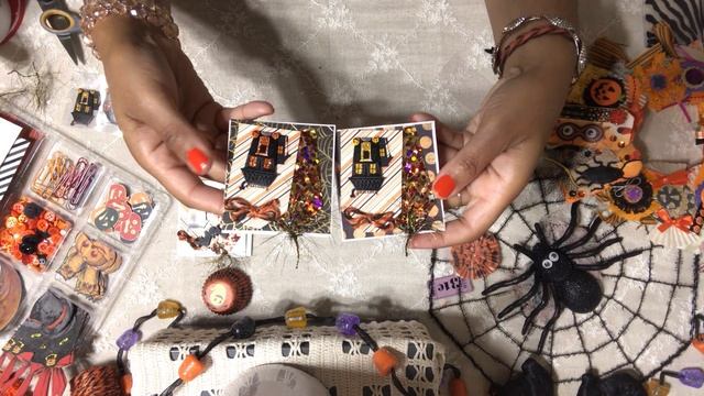 #2. Cute Mini Happy Halloween Notecards - Halloween Craft Series 2017