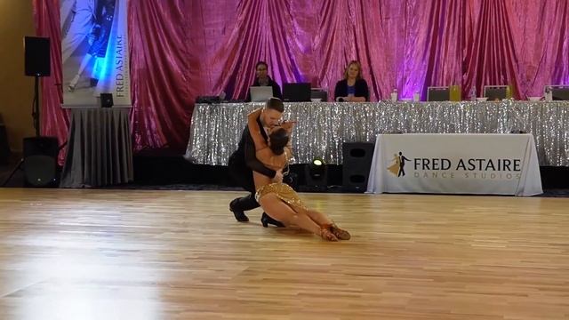 01 Alina and Oleksandr Antonets Romantic Rumba Show Dance at 2023 FADS PA Newcomers Competition смотреть онлайн