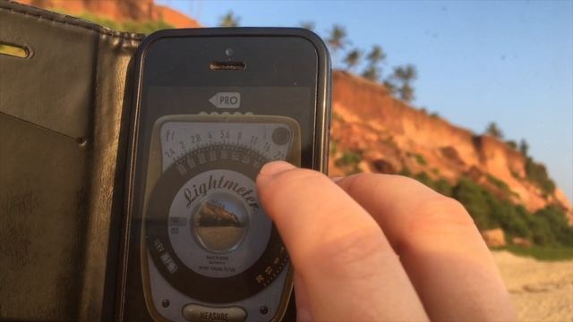 Как снимать на слайд. 58 выпуск. Учимся работать с фотопленкой.