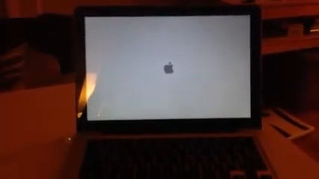 MacBook Pro 2009 Boot with SSD смотреть онлайн