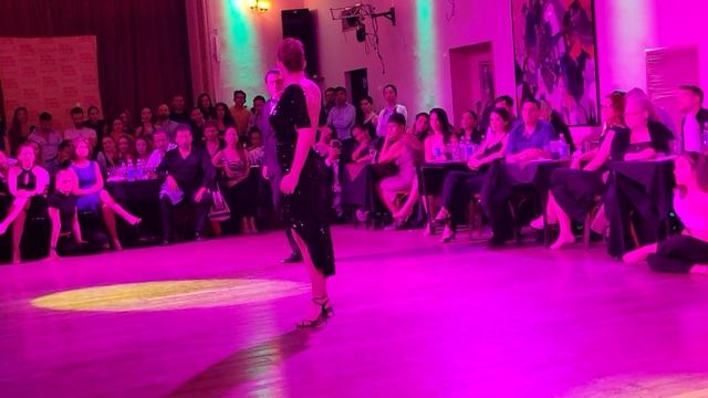 Jimena Hoeffner y Max Vera at Pipi Cucu (3/3) смотреть онлайн